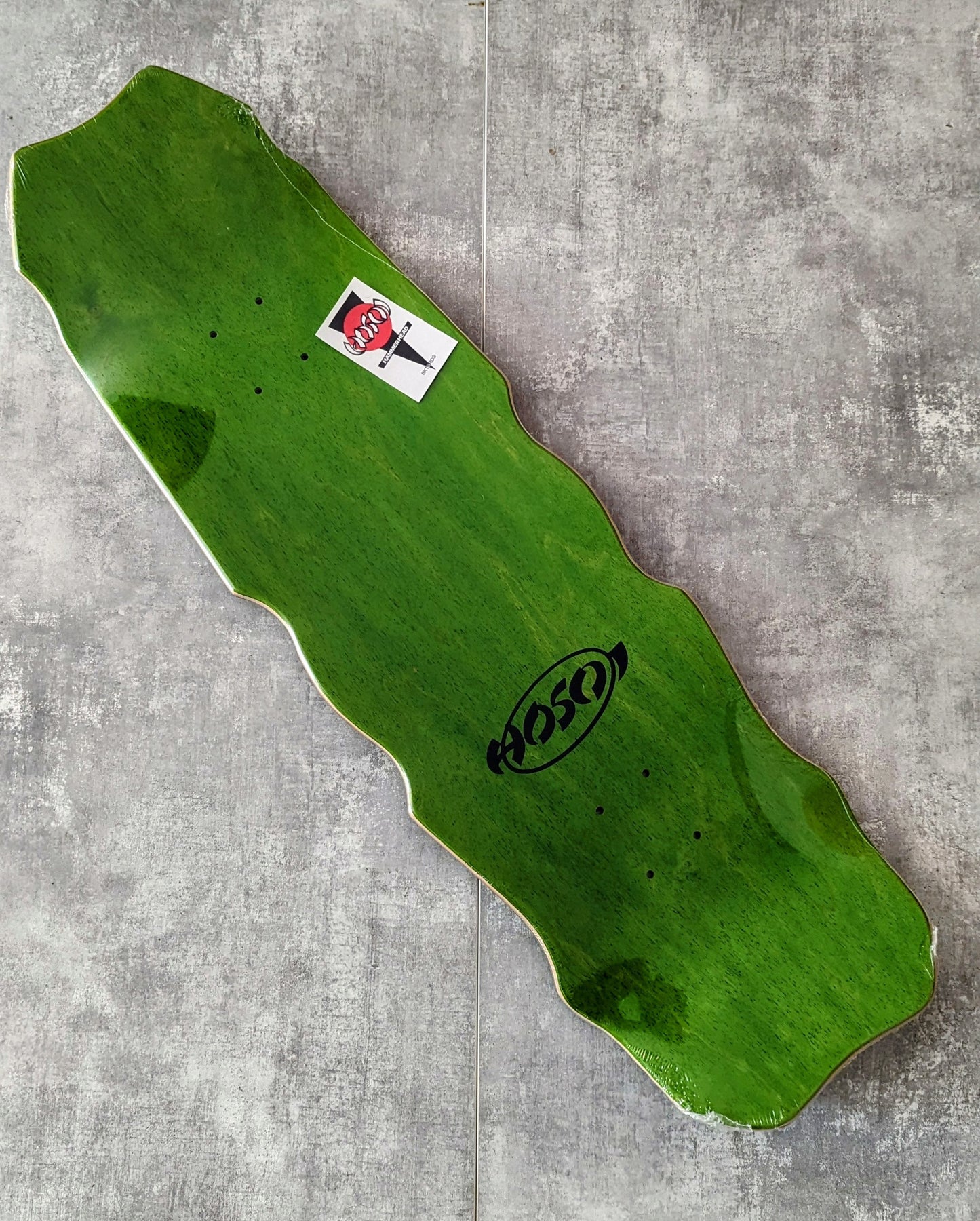 HOSOI HAMMERHEAD HYBRID DECK 9.5" X 32.25"