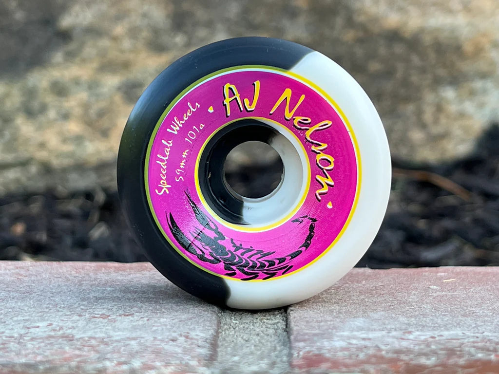 SPEEDLAB - AJ Nelson Pro model 59mm/101A (Special Edition White/Black Split)